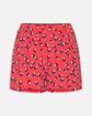 Shorts med blomster.