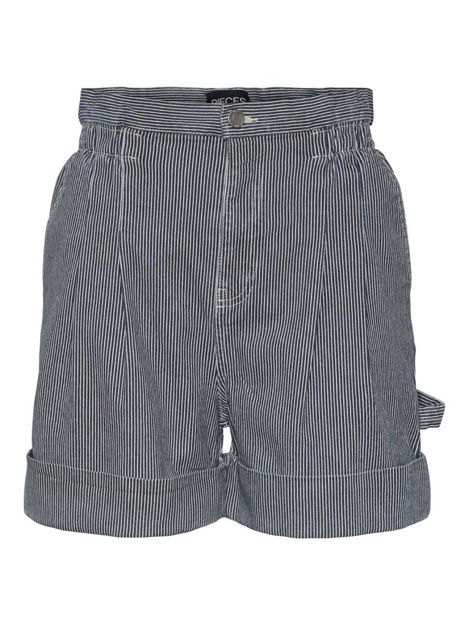 PCbillo paperbag shorts.