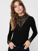 onltilde l/S high neck lace noos.